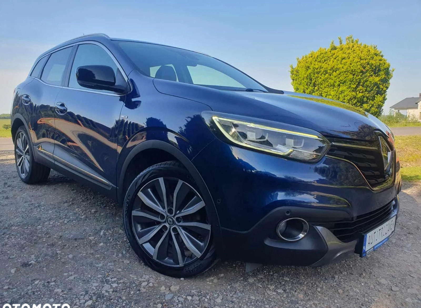 Renault Kadjar cena 59900 przebieg: 220089, rok produkcji 2015 z Kudowa-Zdrój małe 781